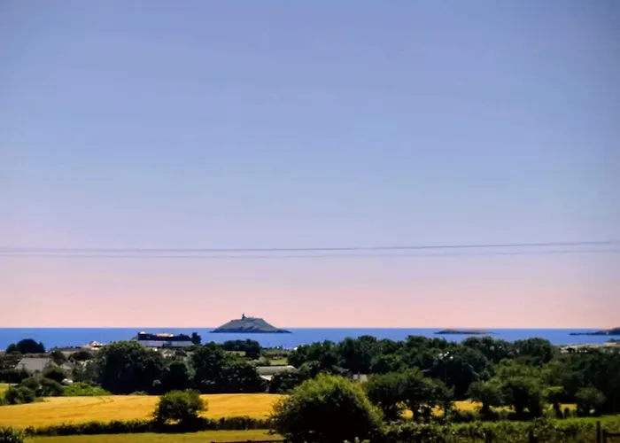 Lighthouse View Garryvoe