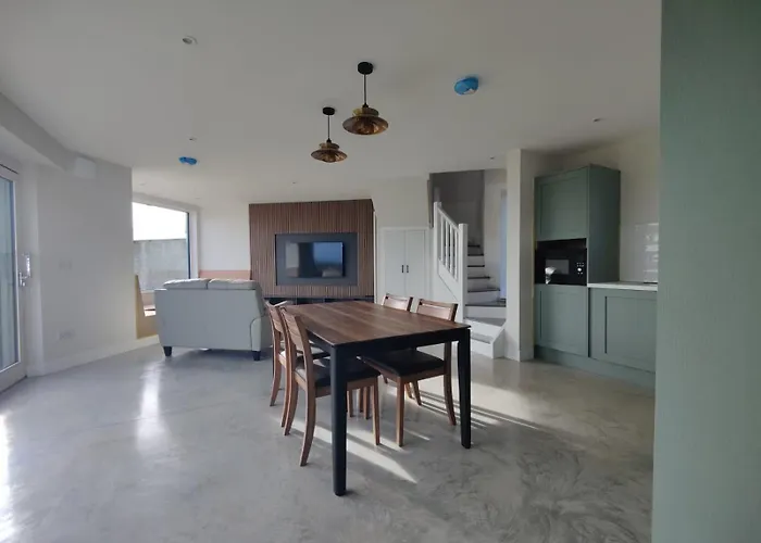 Lighthouse View Daire Garryvoe