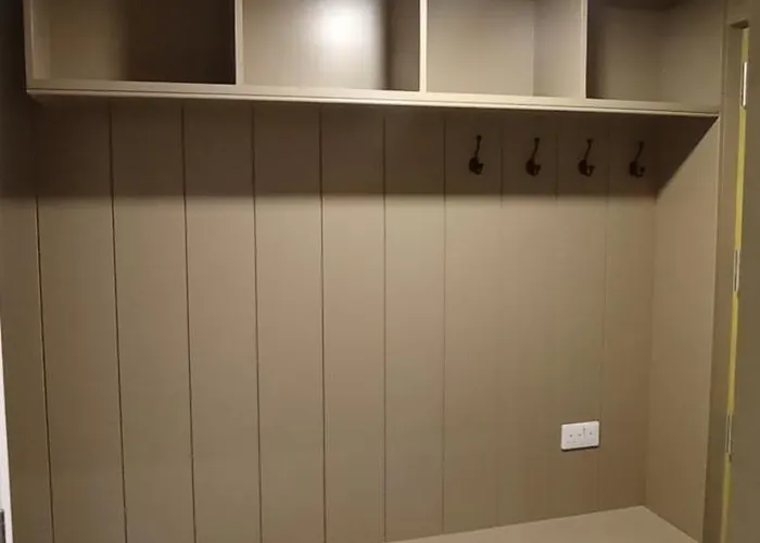 Daire Lighthouse View